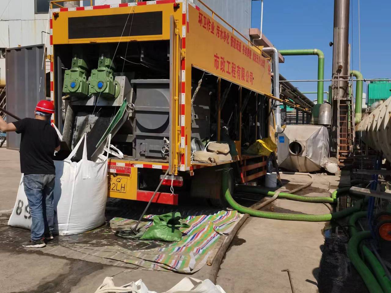 丹徒淤泥压干处理